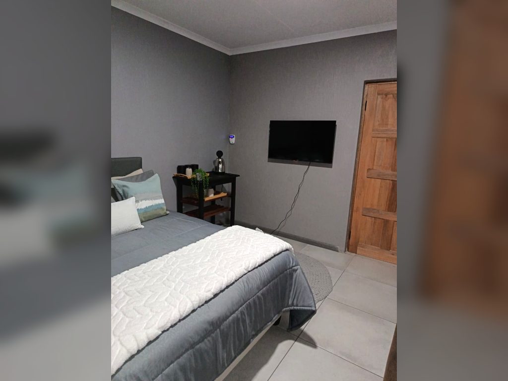 Guest house — image 5